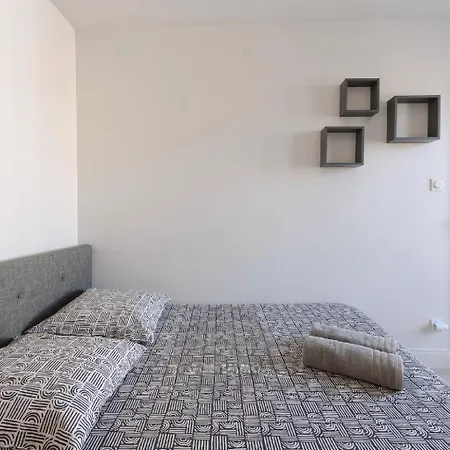 Lesdiguieres 3 Bedrooms Parking * غرونوبل
